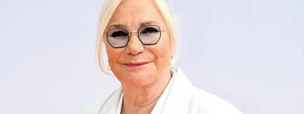 Ruim vijftig jaar duurt de filmcarrière van Monique van de Ven (73). Ze wordt in september geëerd met een oeuvreprijs op het festival Film by the Sea in Vlissingen en een gedramatiseerde documentaire: ‘Een Vrouw als Monique’. Ondanks een groot verlies in haar leven beschouwt de actrice zichzelf als een bevoorrecht mens.