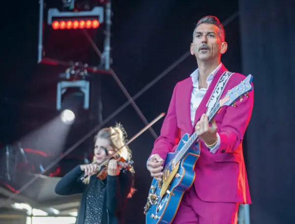 Singer-songwriter Danny Vera is te gast bij Daniël Dekker op NPO Radio 5 om 12.00 uur.