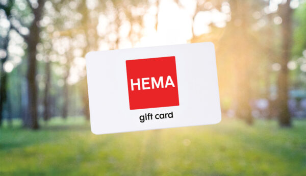 hema cadeaukaart voor achtergrond van bos met mooi licht