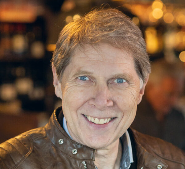 In Nederland op Film toont Wim Daniëls hoe vrijetijdsbesteding en hobby's in Nederland door de decennia heen veranderden.
