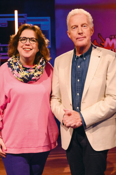 Presentator Andre van Duin, operazangeres Francis van Broehuizen