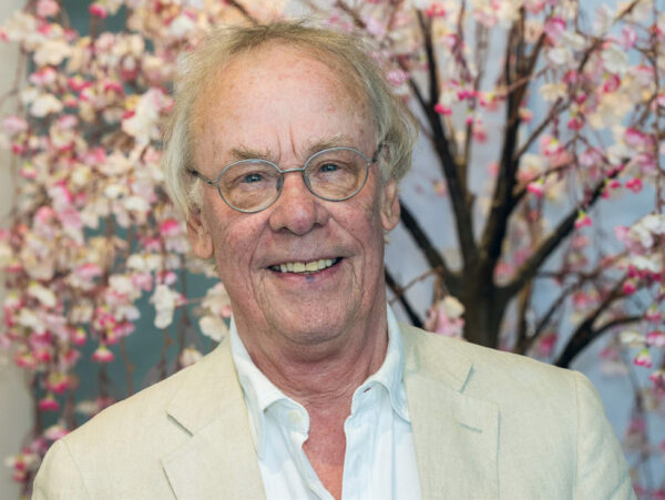 Jack Spijkerman blikt in De Perstribune terug op 40 jaar carrière. Zijn doorbraak kwam met de legendarische De Steen en Been Show, gevolgd door Kopspijkers.